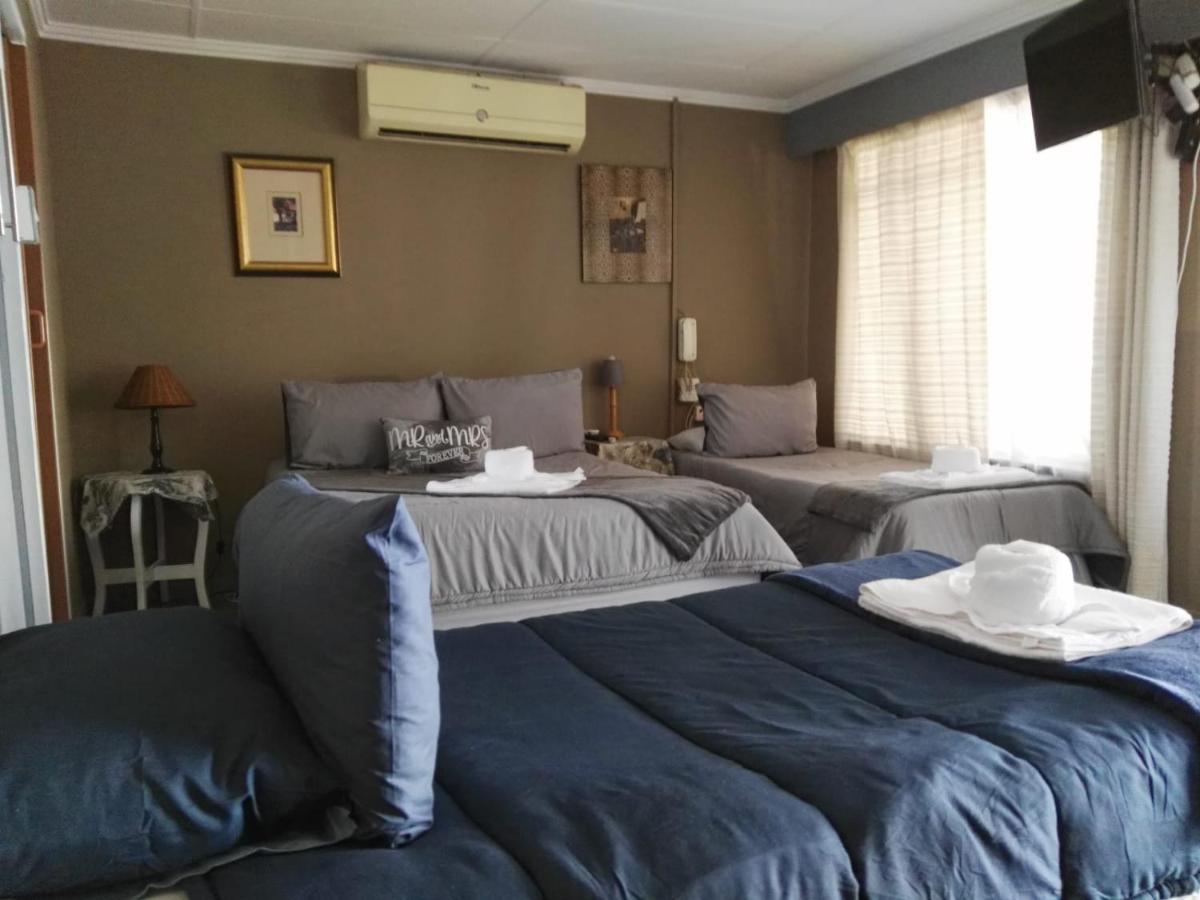 Ay Jay's Bloemfontein