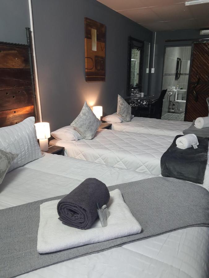 Ay Jay's Bed & Breakfast Bloemfontein